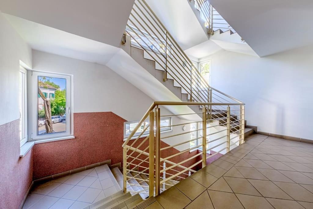 Stadium Apartment - Free Parking Budapest Exteriör bild